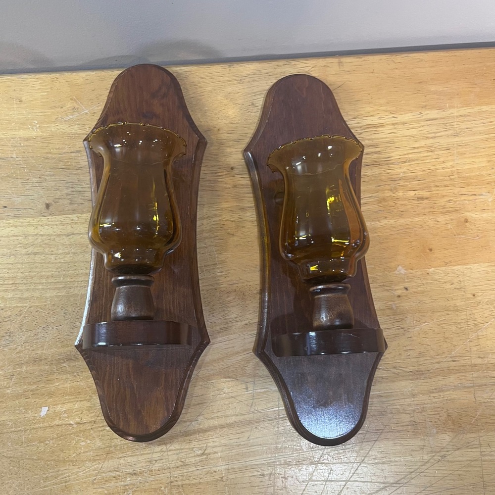 Vtg Wood Wall Sconce Set 2 Amber Glass Hurricane Chimney Dark Brown Scalloped
